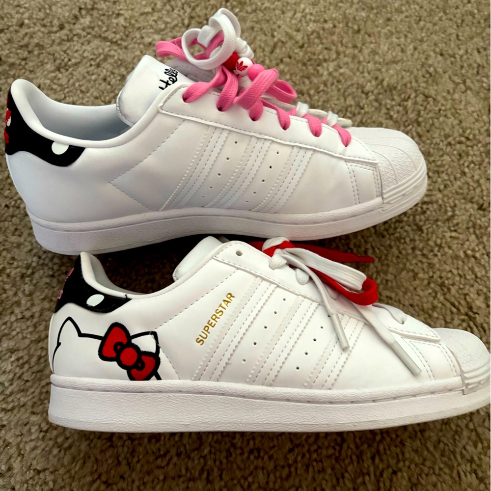 Adidas x Hello Kitty Superstar Sneakers!